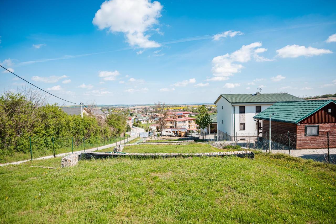 Hotel Gabion Garden Podhájska Exteriér fotografie